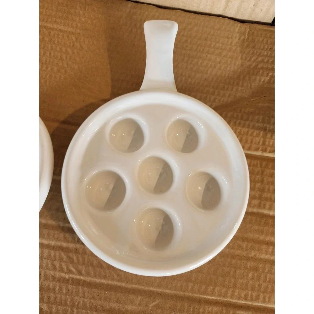 The Unbranded Brand escargot ceramic